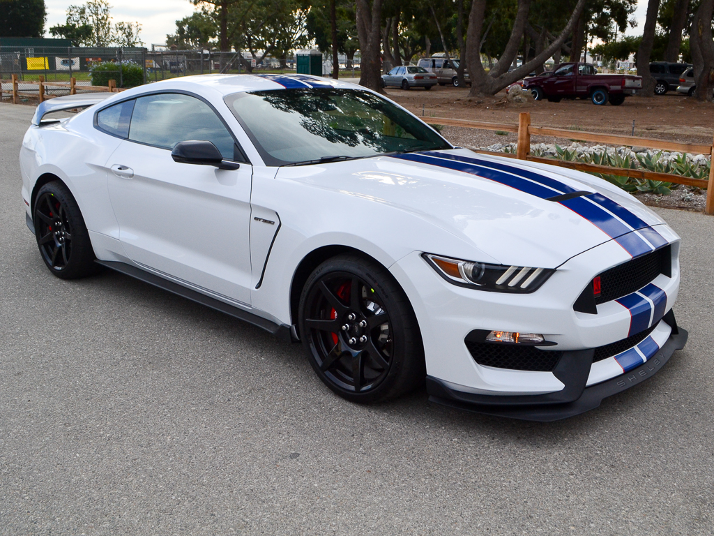 2017_shelby_gt350r_2472_1