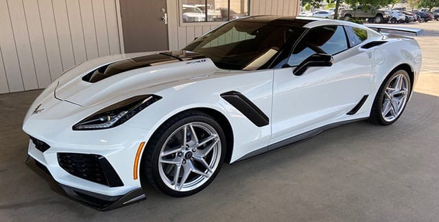 2019 corvette white zr 1 coming 1