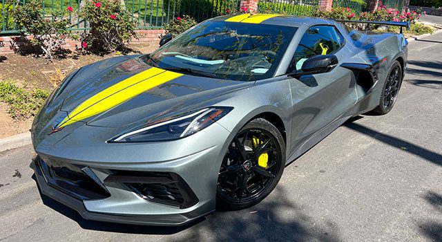 2022 corvette c8r silver convertible 1